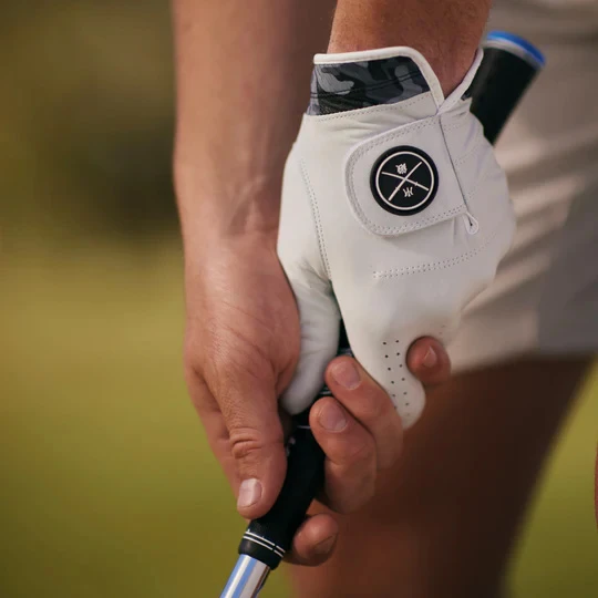 Miura Golf Glove - Image 4