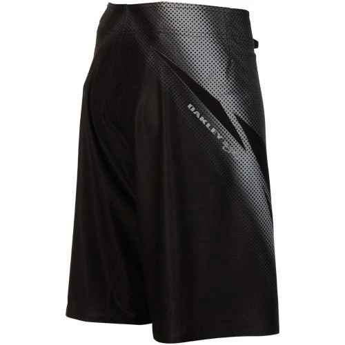 Oakley Blade II Board Shorts - Image 2